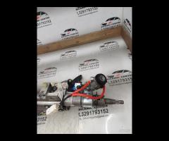 PIANTONE STERZO 2015 HYUNDAI IX35 563002Y721 56310 - 22