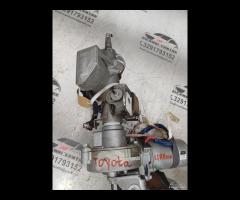 PIANTONE STERZO/BLOCCHETTO ACCENSIONE+CHIAVE 2011