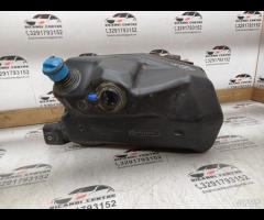 SERBATOIO ADBLUE 2019 RANGE ROVER VELAR L560/JAGUA - 7