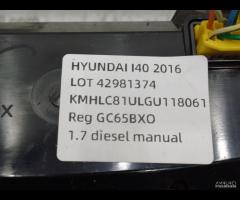 PANNELLO CENTRALE BLOCCO COMANDI CLIMA HYUNDAI 140 - 16