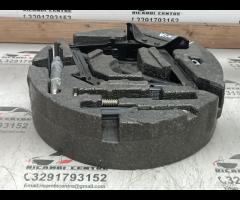 KIT EMERGENZA ATTREZZI SOLLEVATORE RUOTA OPEL INSI - 10