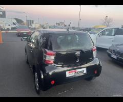 toyota iq automatica colore nera benzina come nuov - 7