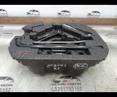 KIT EMERGENZA ATTREZZI SOLLEVATORE RUOTA JAGUAR XF - 11