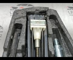 KIT EMERGENZA ATTREZZI SOLLEVATORE RUOTA VOLKSWAGE - 13