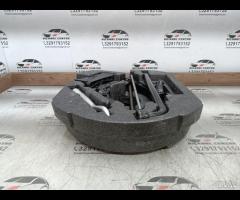 KIT EMERGENZA ATTREZZI SOLLEVATORE RUOTA JAGUAR XF - 14