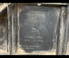 COPERTURA SOTTOSCOCCA PARAURTI ANTERIORE JAGUAR XJ