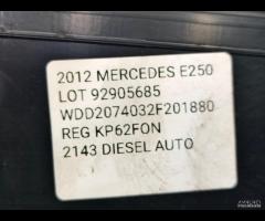 BATTITACCO SOTTOPORTA ANTERIORE SX MERCEDES E250 A - 22