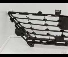 GRIGLIA PARAURTI ANTERIORE INFERIORE RENAULT CLIO