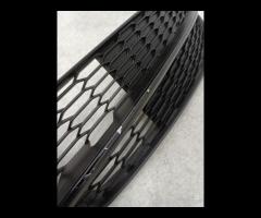 GRIGLIA PARAURTI FENDINEBBIA ANTERIORE DESTRA 2015 - 16