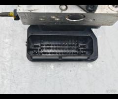 CENTRALINA POMPA ABS 1.7D 104Kw 141CV HYUNDAI I40 - 19
