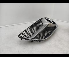 GRIGLIA PARAURTI ANTERIORE RADIATORE MERCEDES C207 - 11