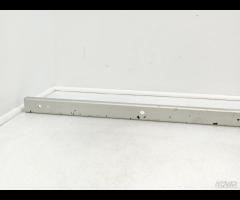 BARRA PIANALE BAGAGLIAIO CENTRALE NISSAN NAVARA IV