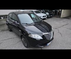 Lancia Ypsilon 1.2 69 CV 5 porte S&S Platinum
