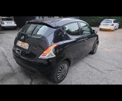 Lancia Ypsilon 1.2 69 CV 5 porte S&S Platinum - 12