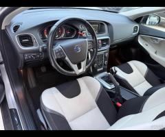 Volvo V40 Cross Country D2 GARANZIA R-DESIGN SPORT - 11
