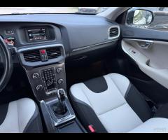 Volvo V40 Cross Country D2 GARANZIA R-DESIGN SPORT - 13