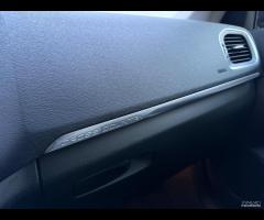 Volvo V40 Cross Country D2 GARANZIA R-DESIGN SPORT - 19