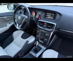 Volvo V40 Cross Country D2 GARANZIA R-DESIGN SPORT - 20
