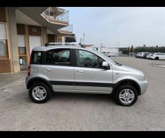 Fiat Panda 1.3 MJT 16V 75 cv 4x4 - 9