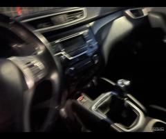 NISSAN QASHQAI anno 2014 - 9