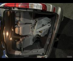 MERCEDEZ VANEO anno 2010 - 11