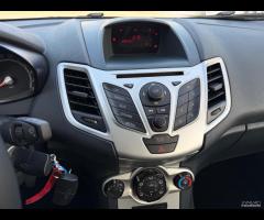 Ford Fiesta 1.4 16V 5p.Bz.- GPL Business UNICO PRO