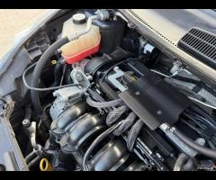 Ford Fiesta 1.4 16V 5p.Bz.- GPL Business UNICO PRO