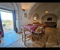 MARTINA FRANCA- Trulli con lamia e deposito - 6