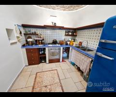 MARTINA FRANCA- Trulli con lamia e deposito - 12