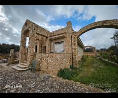 GROTTAGLIE - Villa rustica in pietra