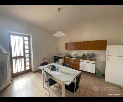 Villa con garage e trulletto - 14