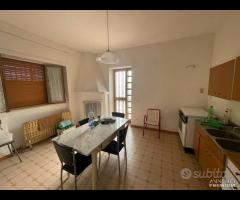 Villa con garage e trulletto - 15