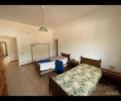 Villa con garage e trulletto - 21