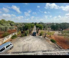 Villa con garage e trulletto - 26