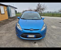 Ford Fiesta 1.6 TDCi 90CV DPF Titanium neopatentat