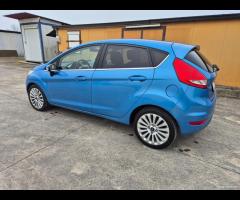 Ford Fiesta 1.6 TDCi 90CV DPF Titanium neopatentat - 8
