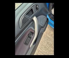 Ford Fiesta 1.6 TDCi 90CV DPF Titanium neopatentat - 12