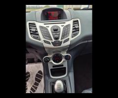 Ford Fiesta 1.6 TDCi 90CV DPF Titanium neopatentat - 15