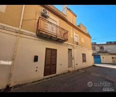 Castelvetrano app. 4 vani con terrazzo P.1 - 6