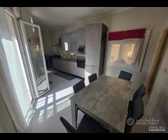 Castelvetrano app. 4 vani con terrazzo P.1 - 10