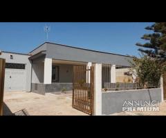 Triscina villa 5 vani + giardino a pochi passi dal