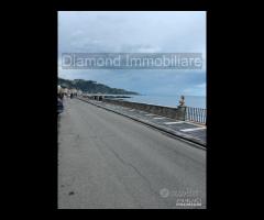 Soluzione semindipendente a Giardini Naxos