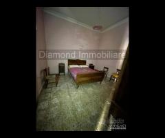 Soluzione semindipendente a Giardini Naxos