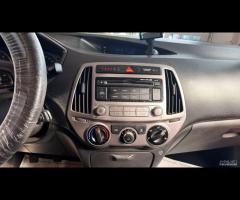 Hyundai i20 1.1 CRDi 5p. Classic - 13