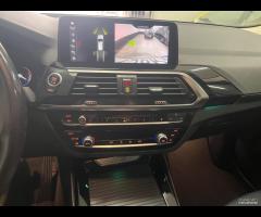 Bmw X3 xDrive20d Luxury full - 17