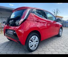 TOYOTA - Aygo - 1.0 VVT-i 69 CV x-play - UNIPRO. - - 7