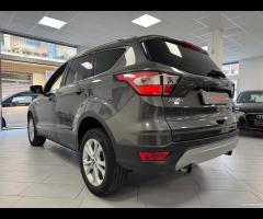 Ford Kuga 1.5 TDCI 120 CV S&S 2WD Titanium - 6