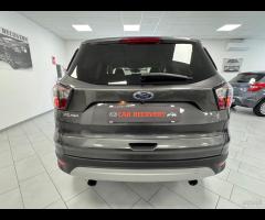 Ford Kuga 1.5 TDCI 120 CV S&S 2WD Titanium - 7
