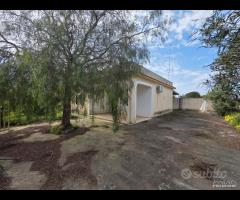 Triscina "villetta 4 vani con giardino esterno