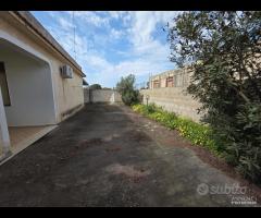 Triscina "villetta 4 vani con giardino esterno